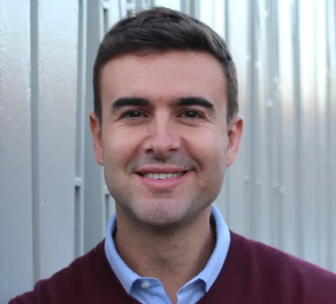 Sven B.